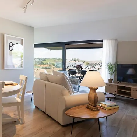 Apartment Plaza Center