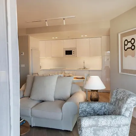 Plaza Center Apartment