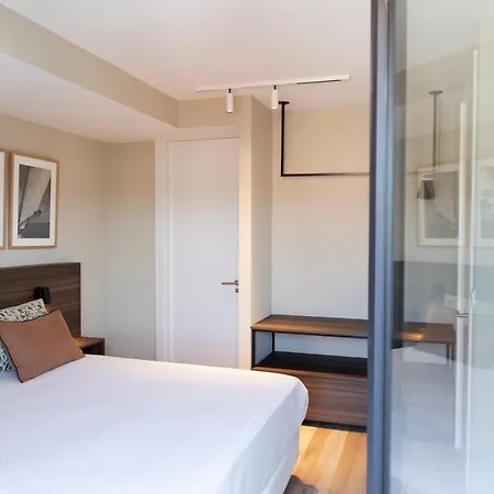 Plaza Center Apartment