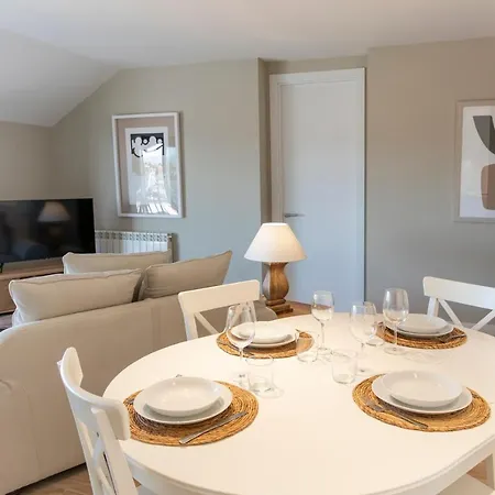 Apartment Plaza Center *