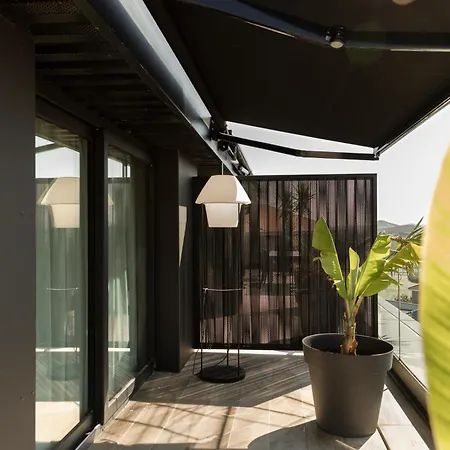 Plaza Center Apartment