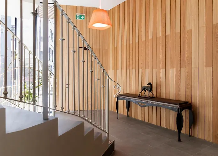 Apartment Plaza Center