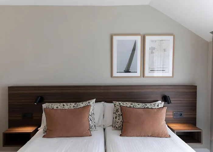 Apartment Plaza Center