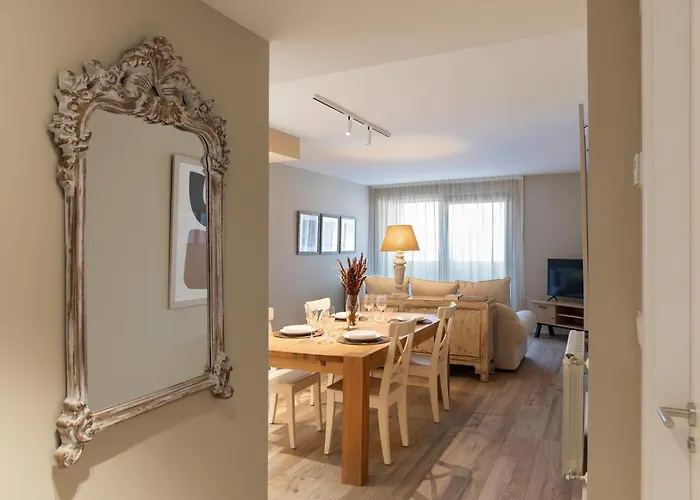 Plaza Center Apartmán Suances