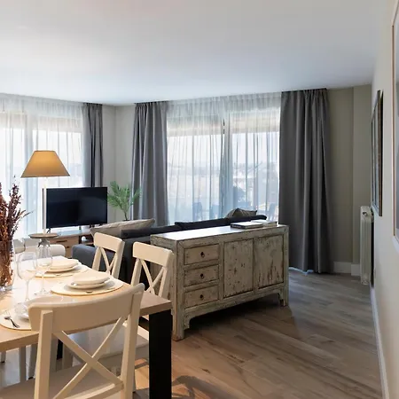 Plaza Center * Suances